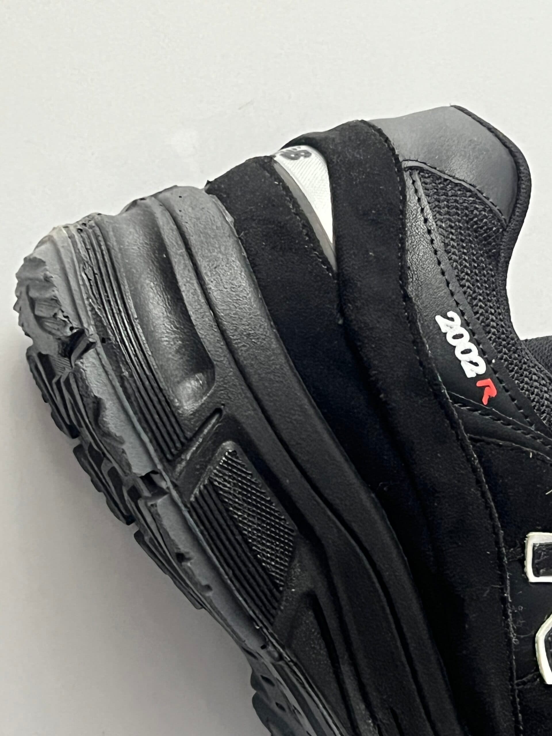 نیوبالانس New Balance 2002R — تصویر ۳