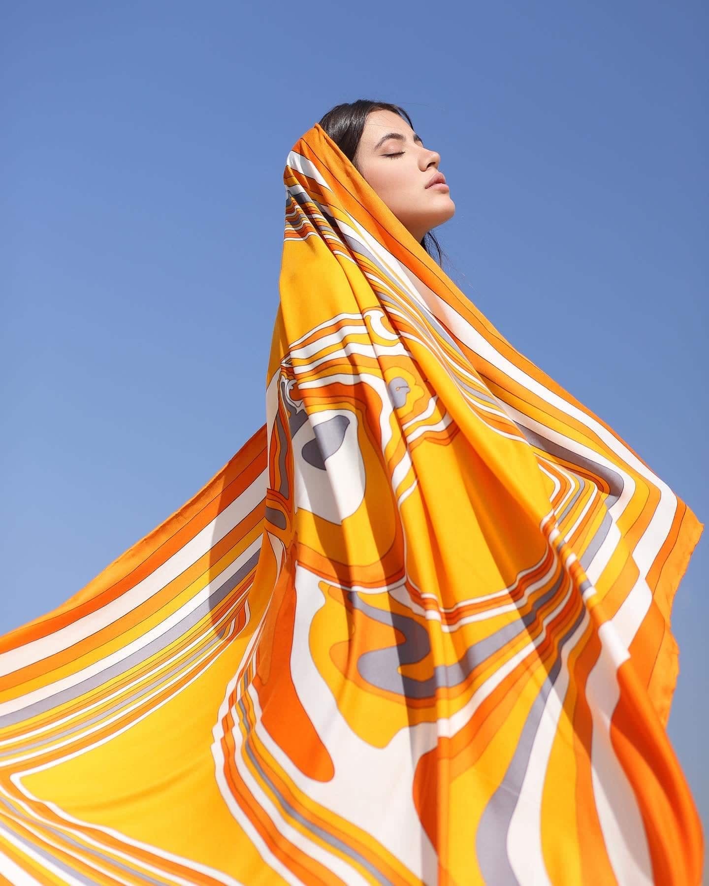 روسری نخی کجراه ۳۰۵