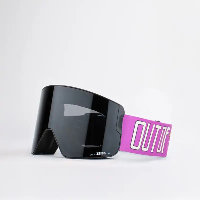 عینک اسکی مگنتی اوت اف مدل ZENITH PUNK MEDIUM 2026 با لنز ZEISS