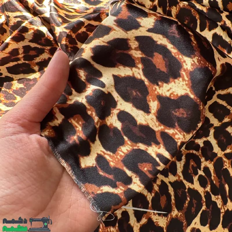 پارچه ساتن ال ایکس طرح پلنگی — تصویر ۳