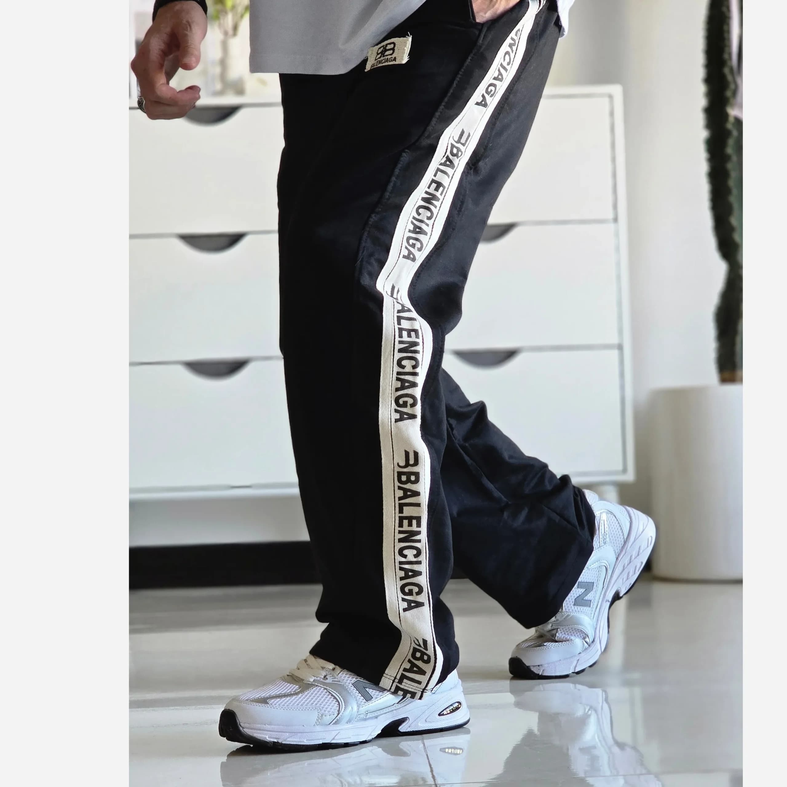 شلوار اسلش نیم بگ بغل نوار بالنسیاگا مشکی فلازت سایز XL XXL XXXL — تصویر ۶