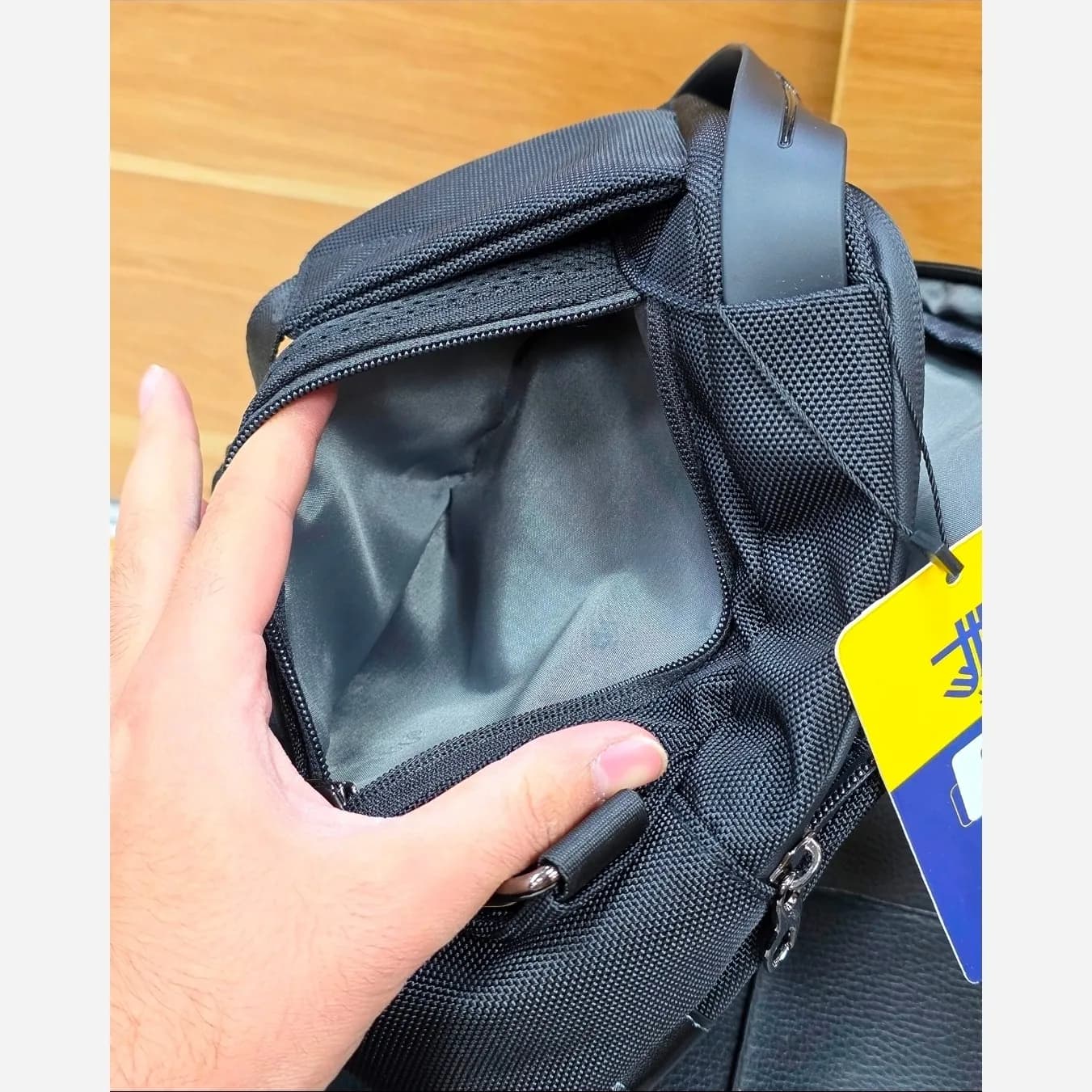 بادی بگ وارداتی برزنتی برند جیتو JITUO ضدآب پورت USB دار — تصویر ۷
