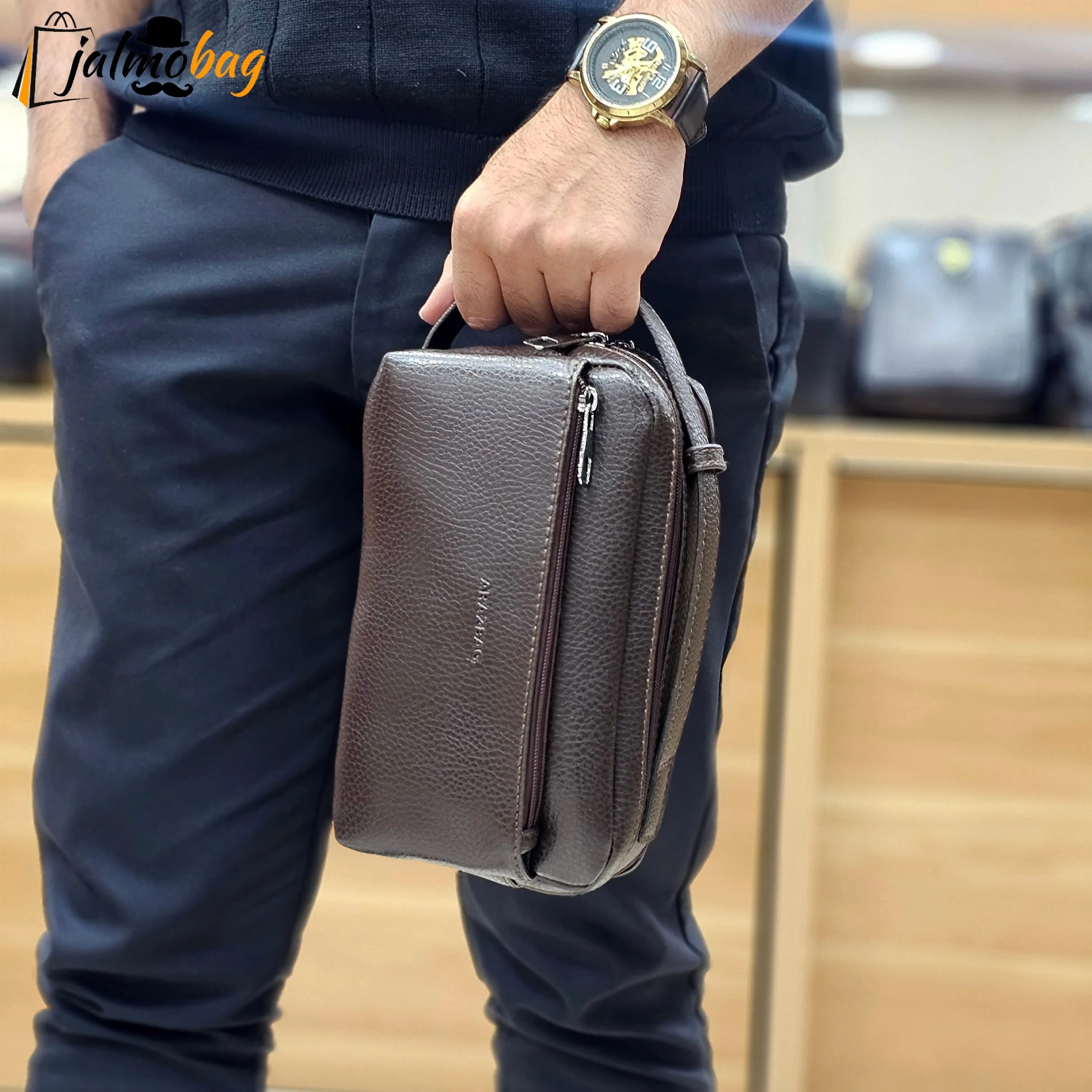 کیف دستی مردانه چرم صنعتی ضد خش دو خانه مدل شوزبگ — تصویر ۱۰