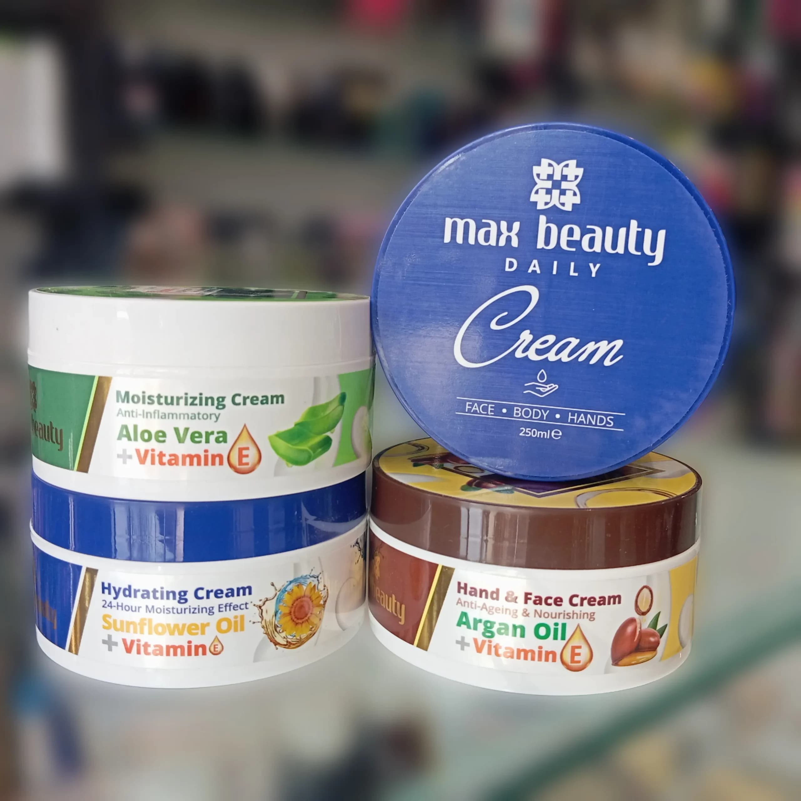 کرم مرطوب کننده کاسه ای آلورا مکس بیوتی Max Beauty — تصویر ۲