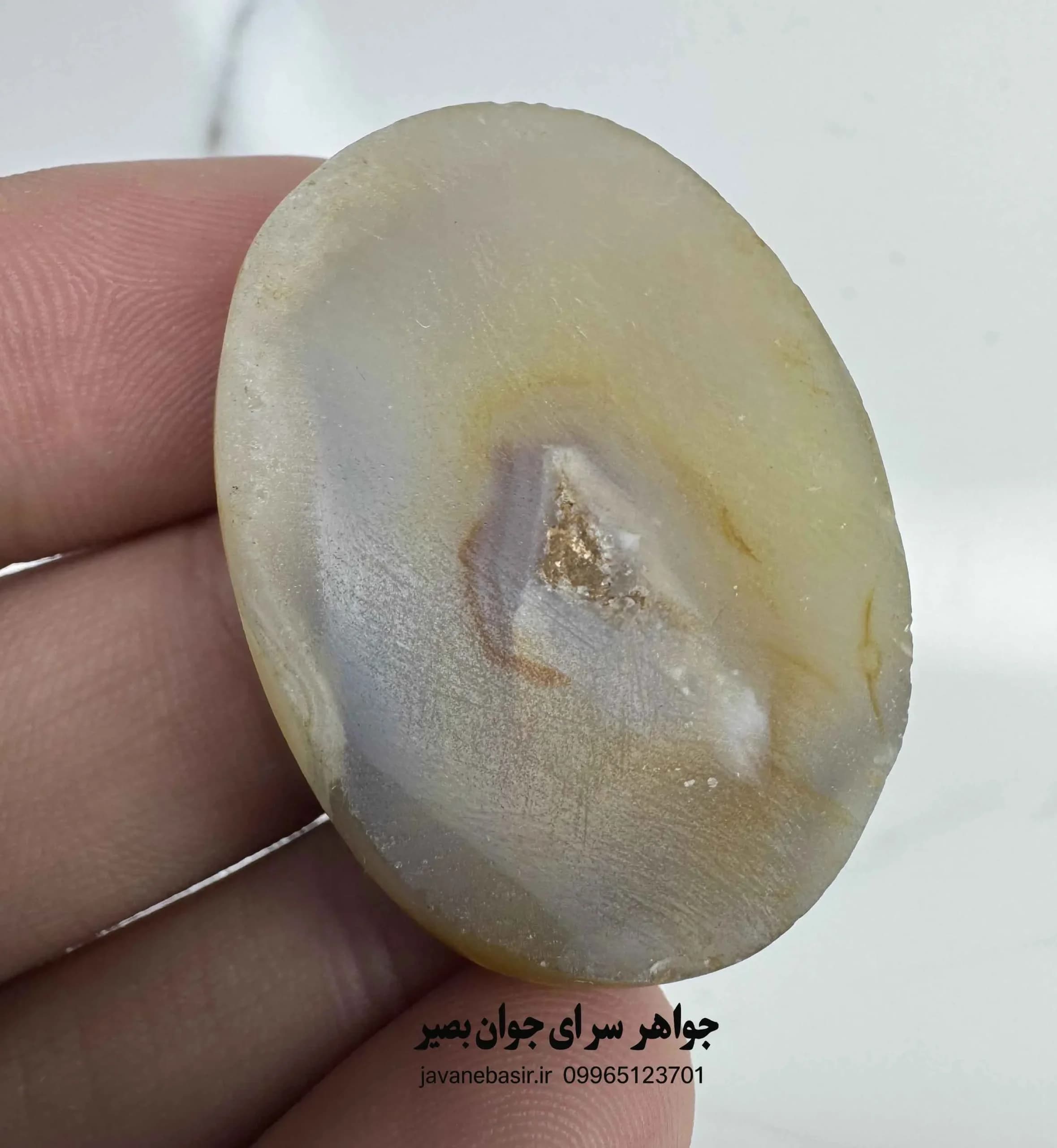 نگین سلطانی هندی کهن با چهرههای متعدد | سنگ درشت مصور نادر با انرژی قوی — تصویر ۳