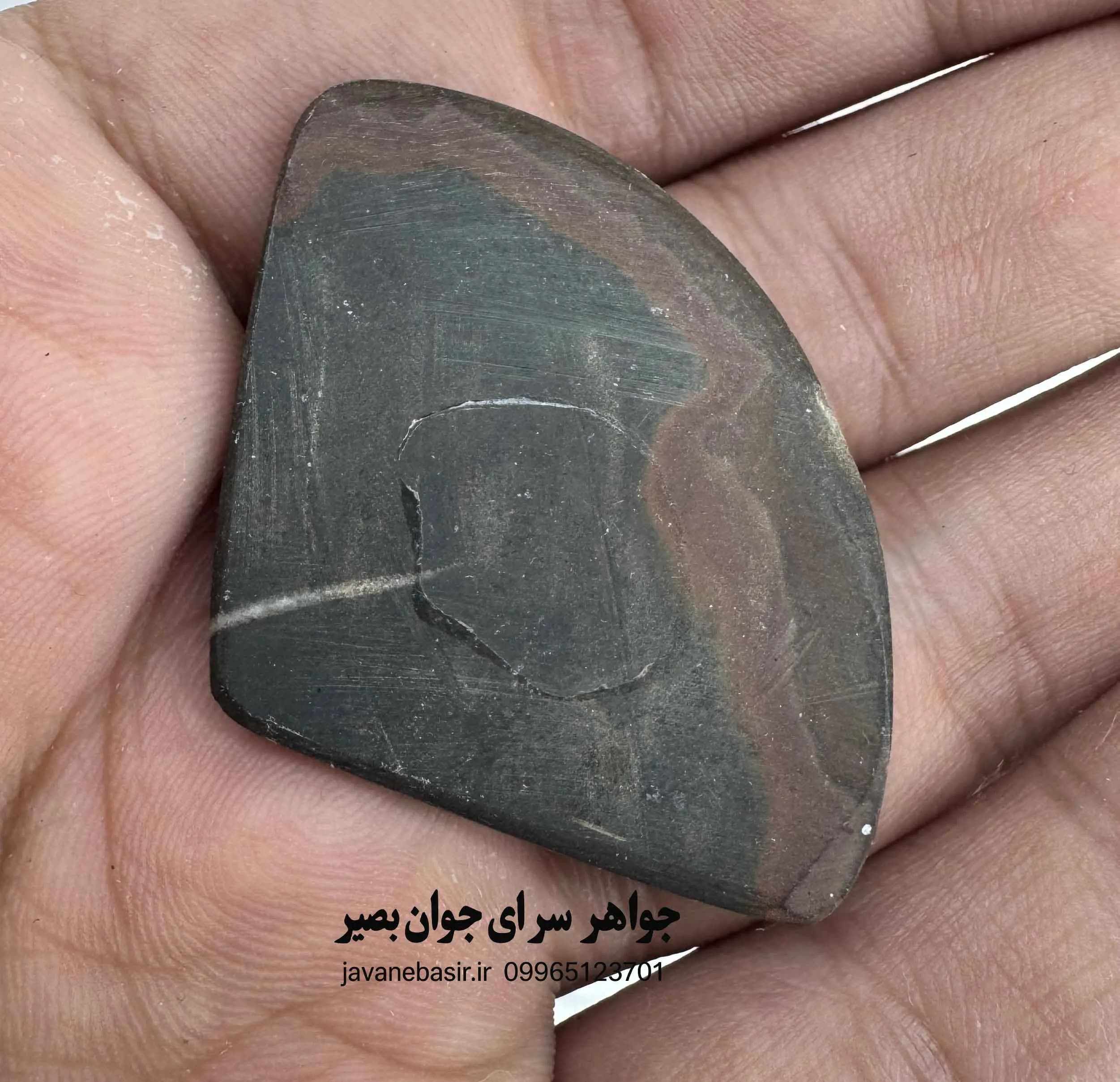 سنگ سپتارین اصل | سنگ جن طبیعی برای تقویت چاکرای ریشه و اتصال به زمین — تصویر ۲