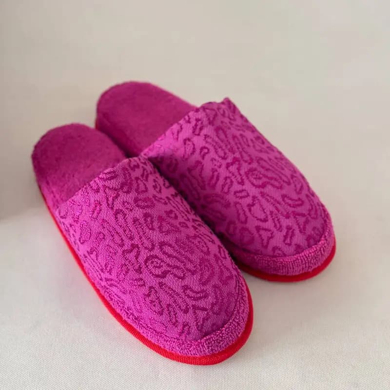 دمپایی حوله ای زنانه کارینا مدل طرح دار