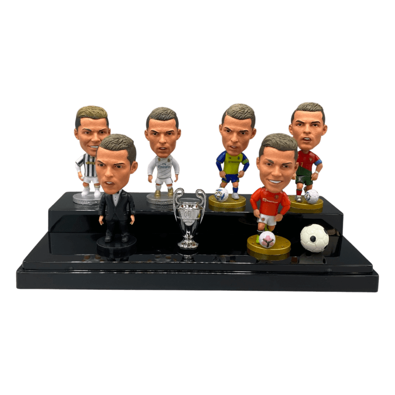 ست فیگور رونالدو | Ronaldo | مجموعه 6 عددی + کاپ، توپ و استیج نمایشی