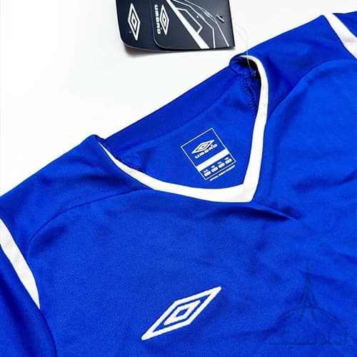 بلوز آستین دار ورزشی پسرانه فوتبالی برند آمبرو Umbro اورجینال وارداتی آبی — تصویر ۳