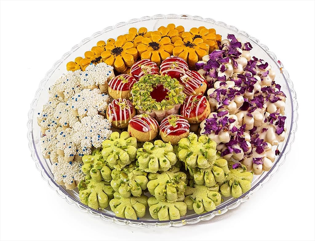 شیرینی خانگی گرد مخلوط کیاتام