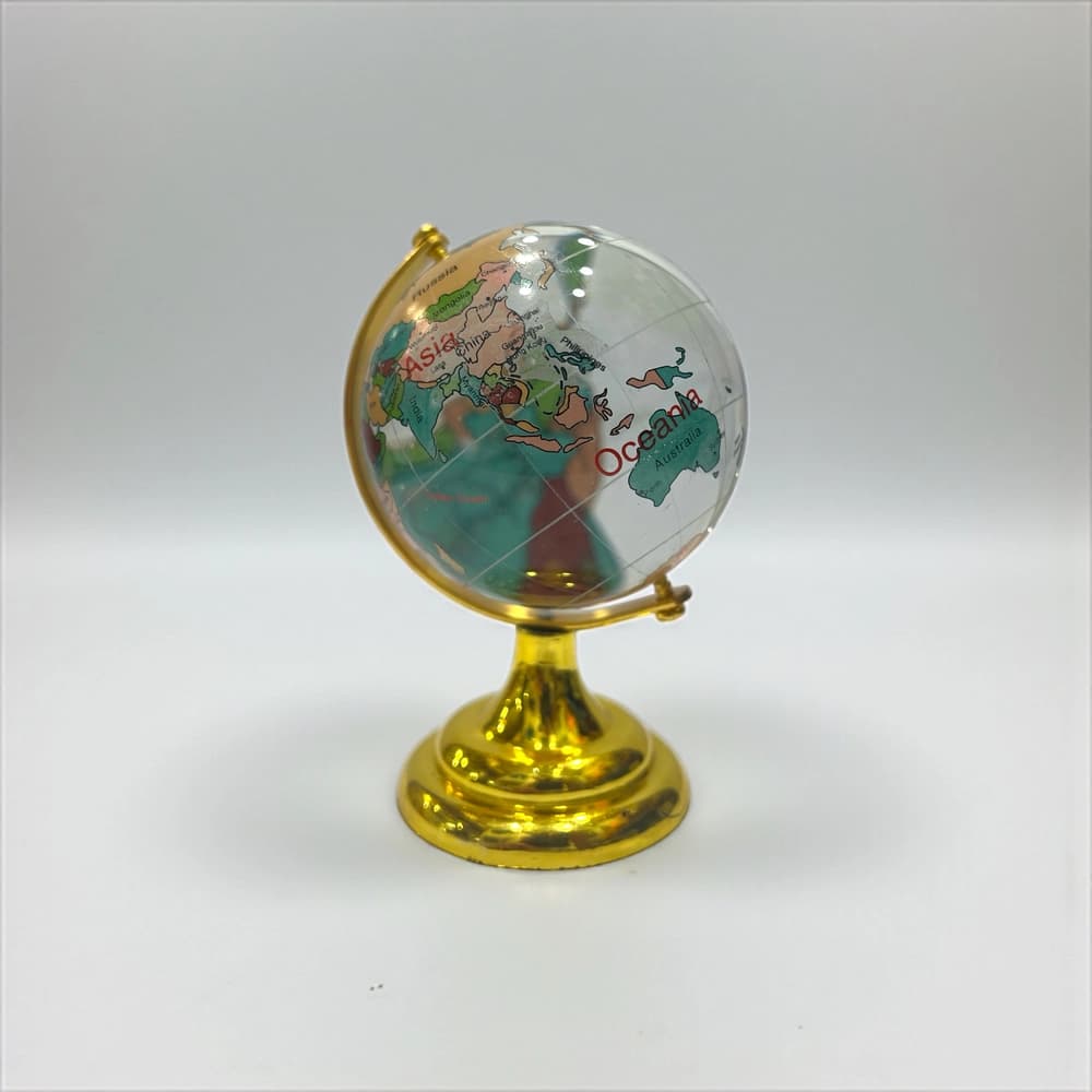 کره زمین کریستالی پایه‌دار با نقشه رنگی قطر 6 سانت — تصویر ۲