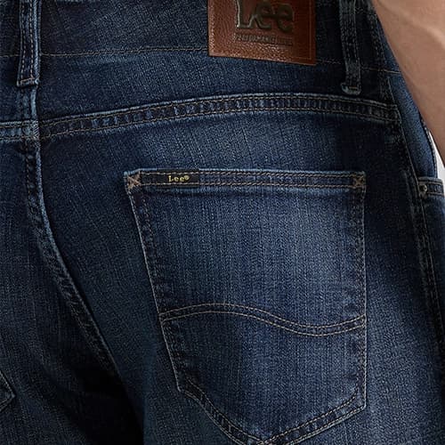 شلوار جین مردانه اورجینال برند لی LEE وارداتی مدل Men’s Extreme Motion MVP Straight Fit Tapered Jean — تصویر ۷