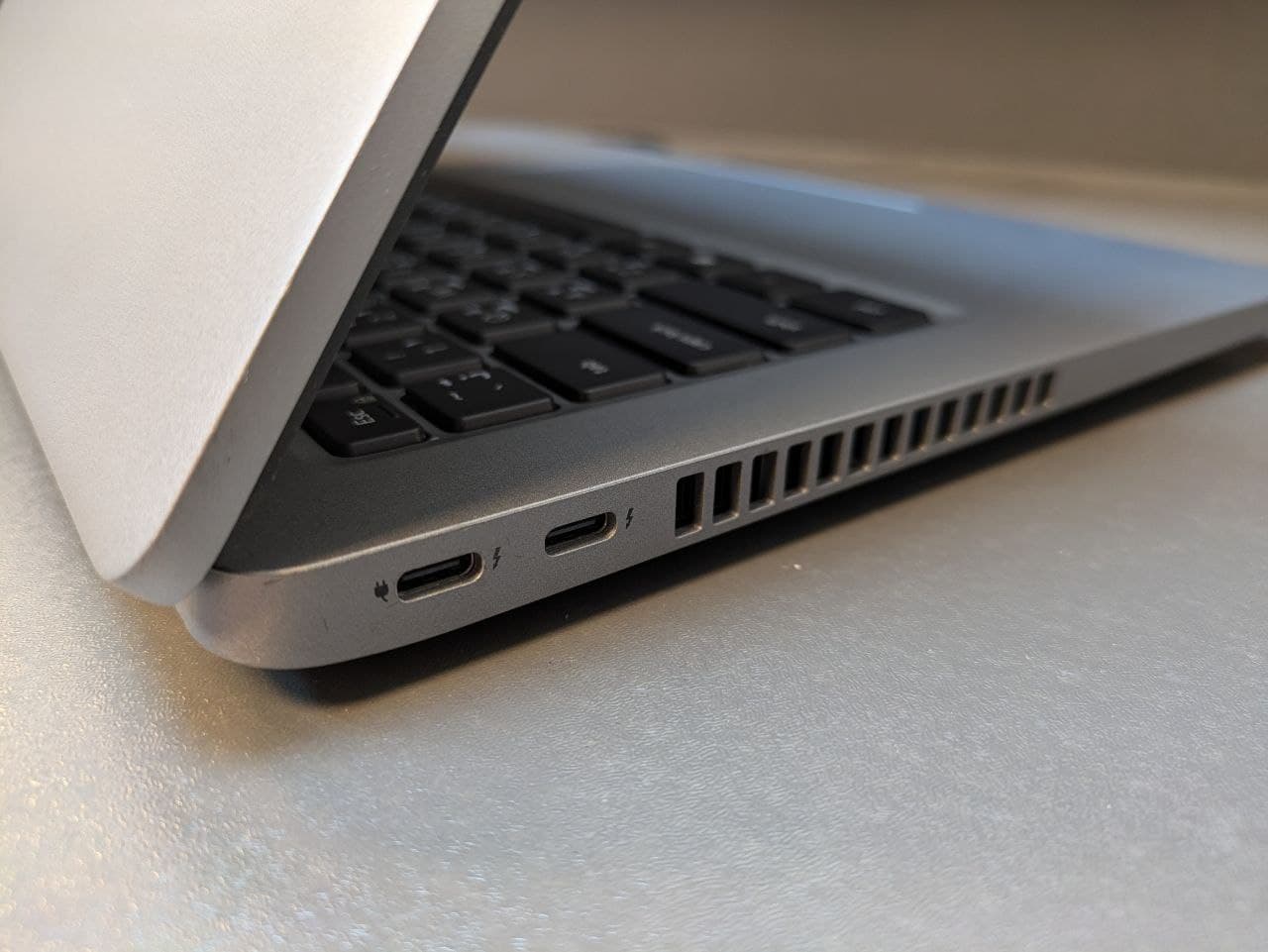 لپ تاپ دل مدل latitude 5420 سایز 14 اینچ FHD پردازنده Intel core i۵ نسل یازده 1145g7 هارد 256ssd رم 16G DDR4 مشابه نو — تصویر ۵