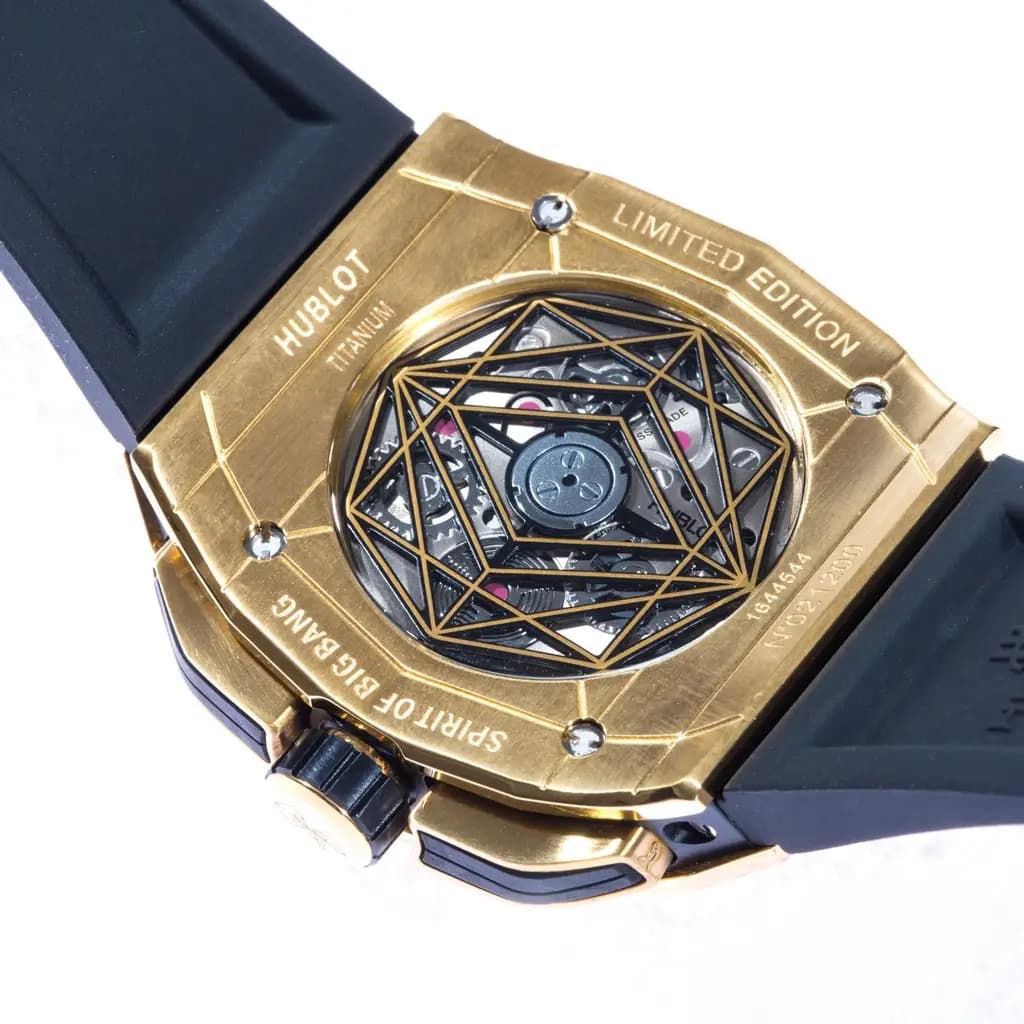 ساعت مردانه هوبلو مدل کهکشانی (HUBLOT) کد mlbl0brg0in — تصویر ۵