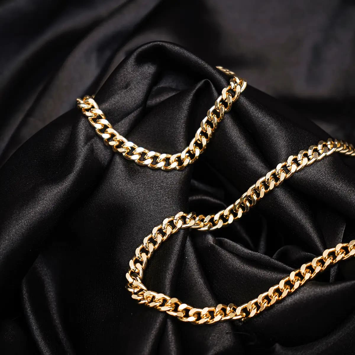 نیم ست Cartier مردانه طلایی مدل Zoris — تصویر ۴