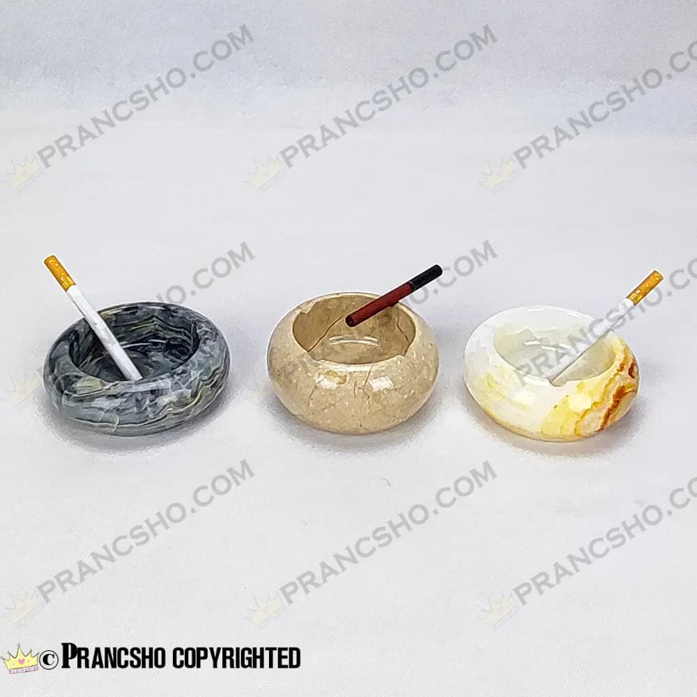 زیرسیگاری گرد کروی سنگ مرمر نباتی قهوه‌ای — تصویر ۲