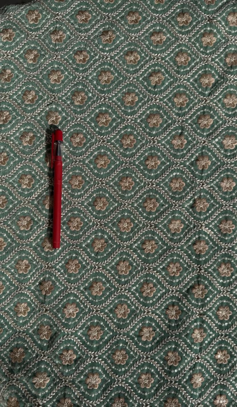 پارچه تافته سبز نسکافه ای — تصویر ۵