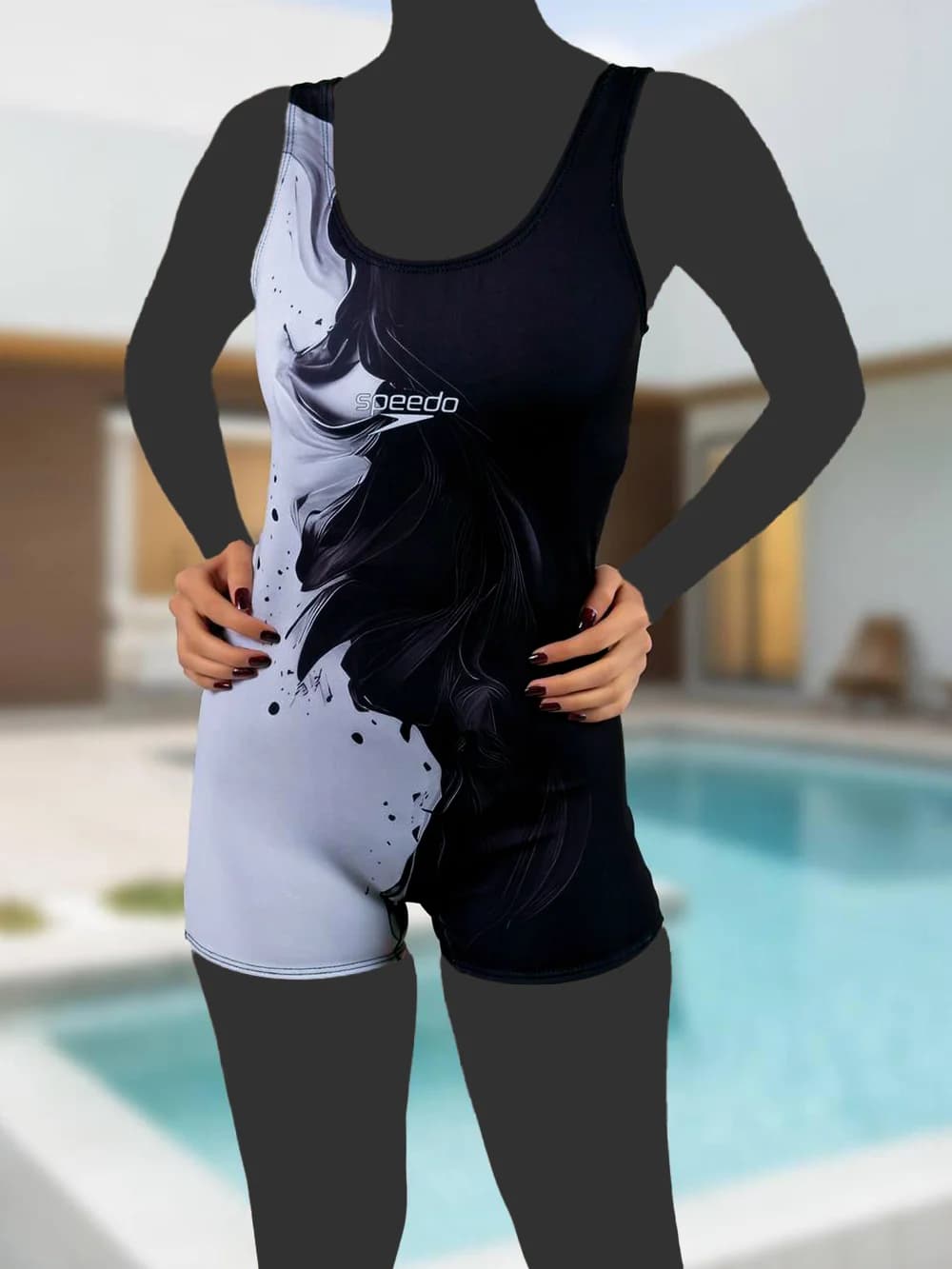 مایو زنانه پادار برای استخر شیک مشکی و طوسی اسپیدو ( Speedo ) نیمه پوشیده و کاپدار — تصویر ۳