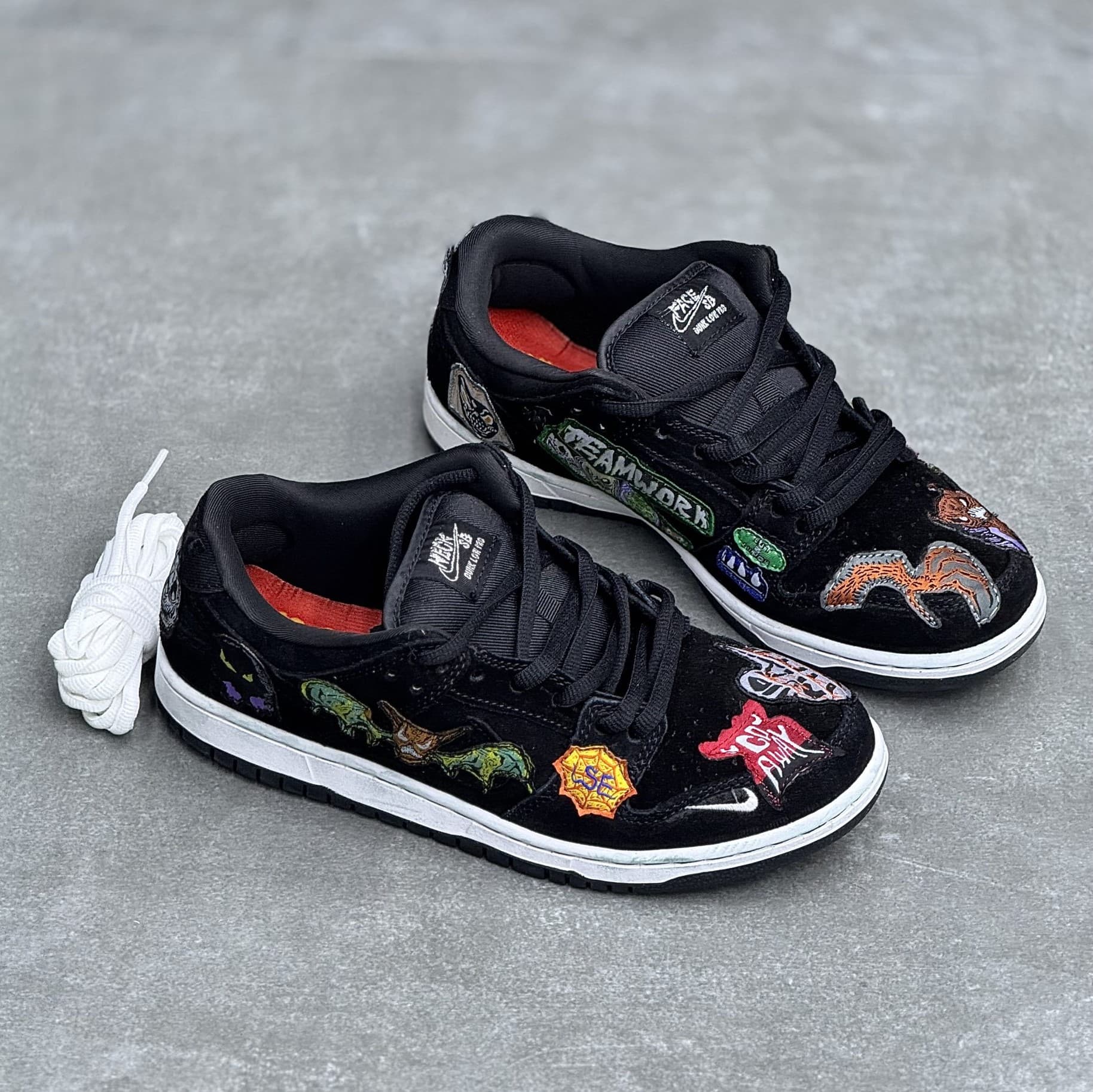 کفش نایک اس بی دانک لو یه یه Nike SB Dunk Low Yeye — تصویر ۳