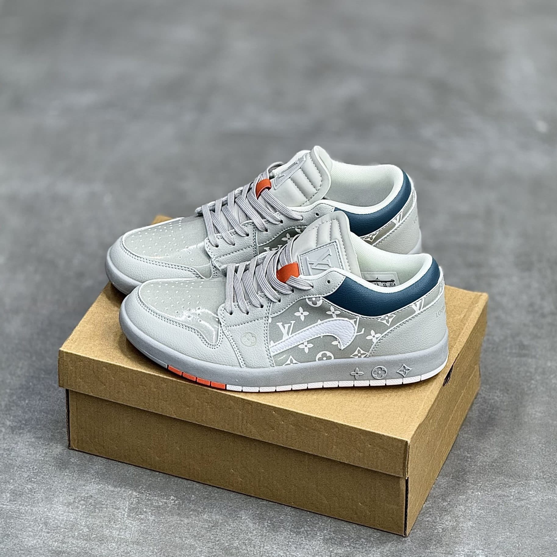 کفش نایک جردن وان لو لویی ویتون Nike Air Jordan 1 Low Louis Vuitton