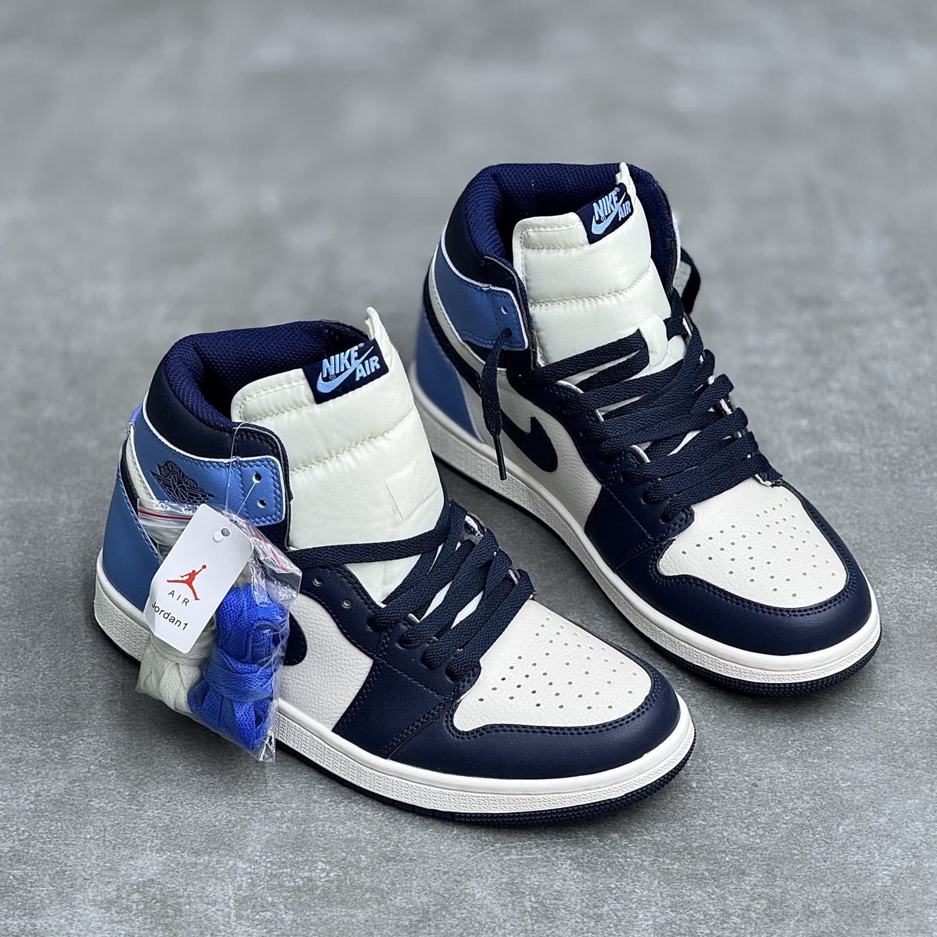 کفش نایک ایر جردن وان ساقدار ناپولی Nike Air Jordan 1 High Napoli — تصویر ۲
