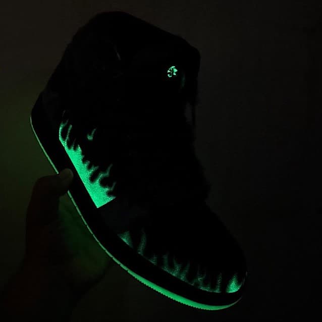 کفش نایک ایر جردن وان ساقدار چشم گربه (شبنما) Nike Air Jordan 1 High Cat Eye Reflective — تصویر ۳