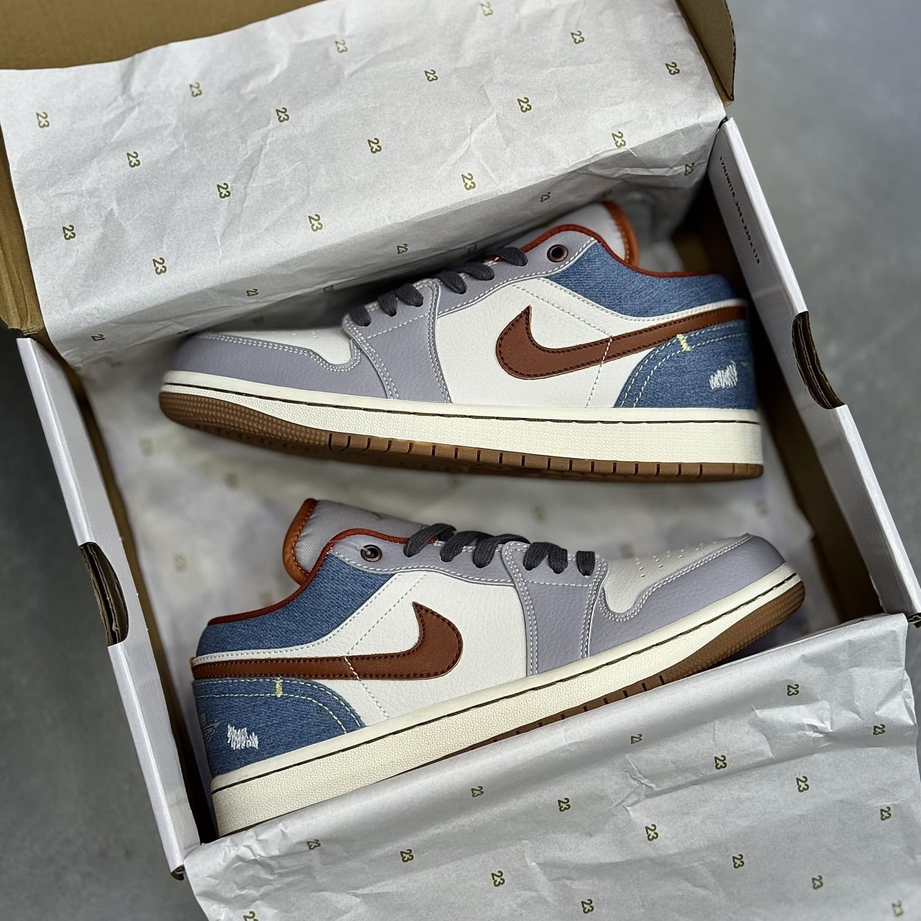 کفش نایک ایر جردن وان لو فانتوم دنیم Nike Air Jordan 1 Low Phantom Denim — تصویر ۲