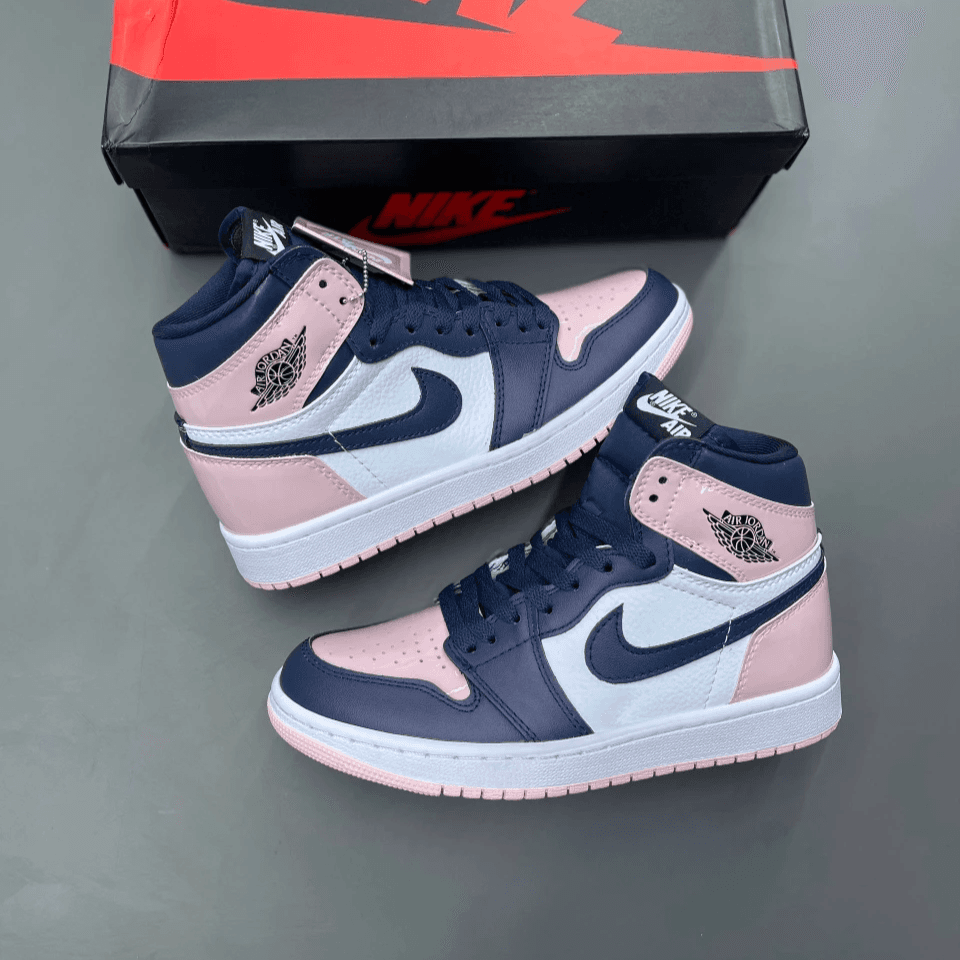 کفش نایک ایر جردن وان ساقدار اتومسفر بابل جام صورتی سرمه ای Nike Air Jordan 1 High Atmosphere Bubblegum Pink Navy
