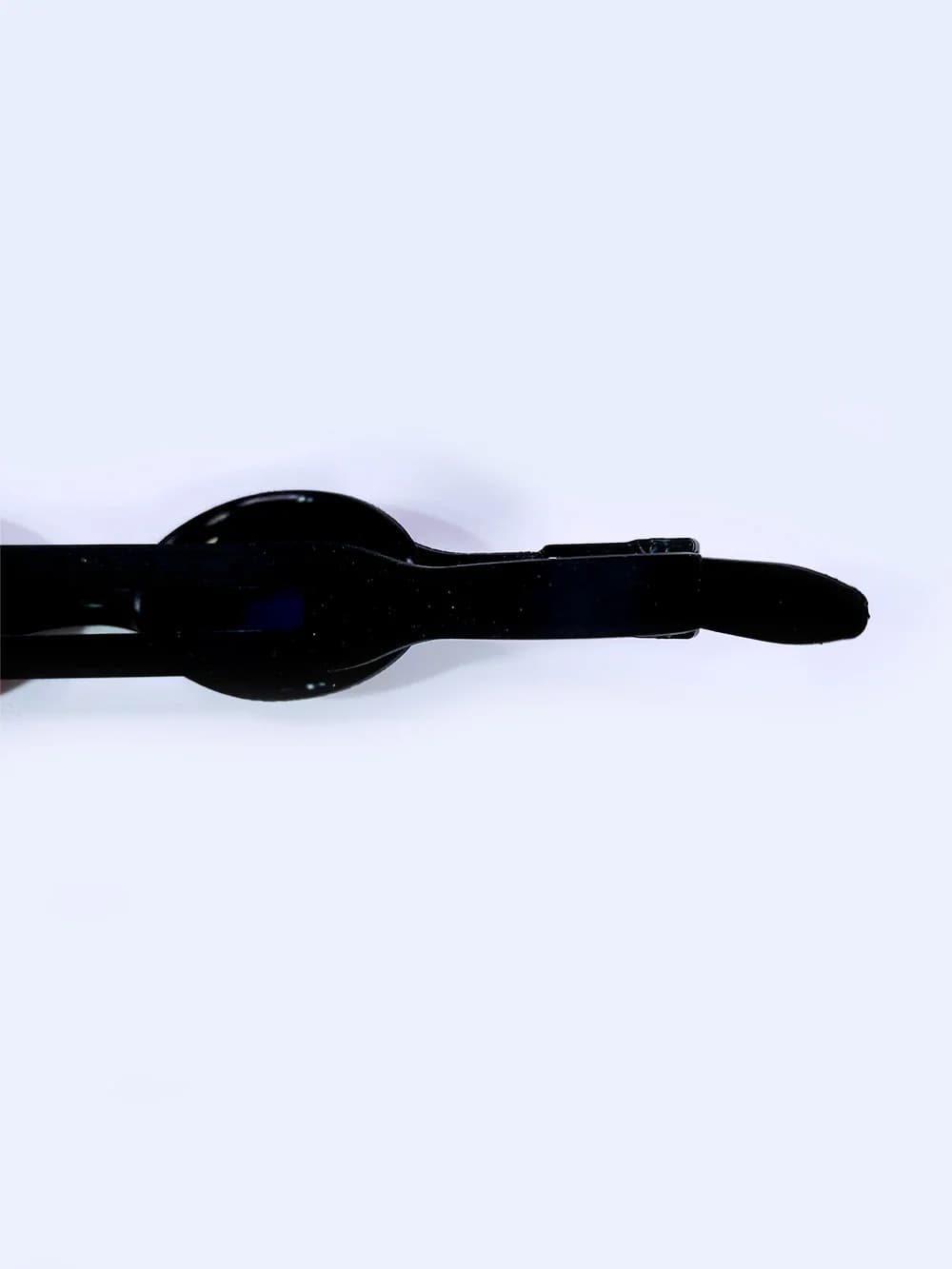 عینک استخر زنانه و مردانه جیوه ای به رنگ مشکی با شیشه طلایی اسپیدو ( Speedo ) — تصویر ۷