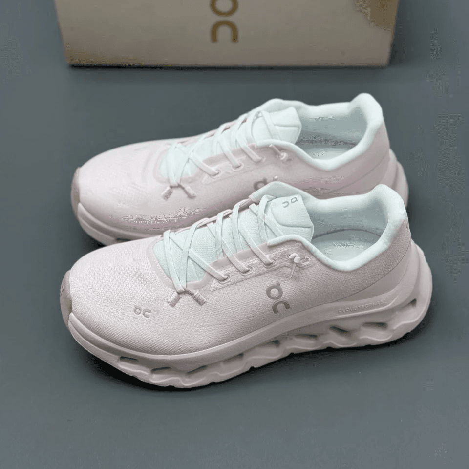کفش آن رانینگ QC Loewe Cloudtilt یاسی سفید On Running QC Loewe Cloudtilt Lilac White — تصویر ۴