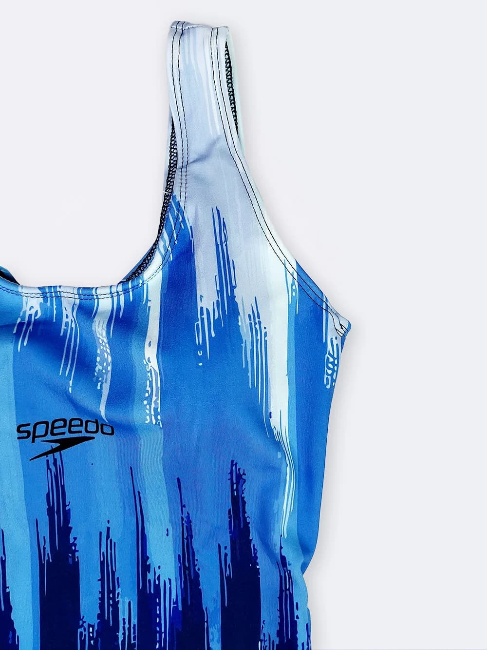 مایو پادار نیمه پوشیده زنانه کیوت به رنگ آبی و سرمه ای اسپیدو ( Speedo ) ضد کلر — تصویر ۴