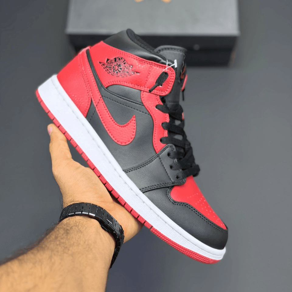 کفش نایک ایر جردن وان ساقدار مید بند برد 2020 مشکی قرمز Nike Air Jordan 1 Mid Bred 2020 Black Red — تصویر ۳