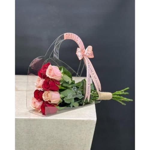 گل شاخهای رز قرمز برای روز عشق 5210