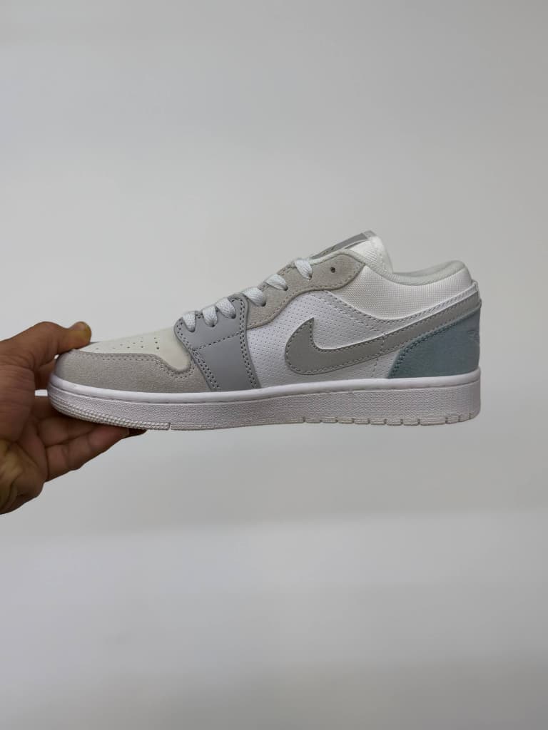 کتونی دخترانه و پسرانه جردن وان پاریس nike Jordan one Paris — تصویر ۳