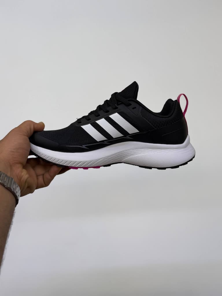 کتونی دخترانه آدیداس ماراتون Adidas marathon — تصویر ۳