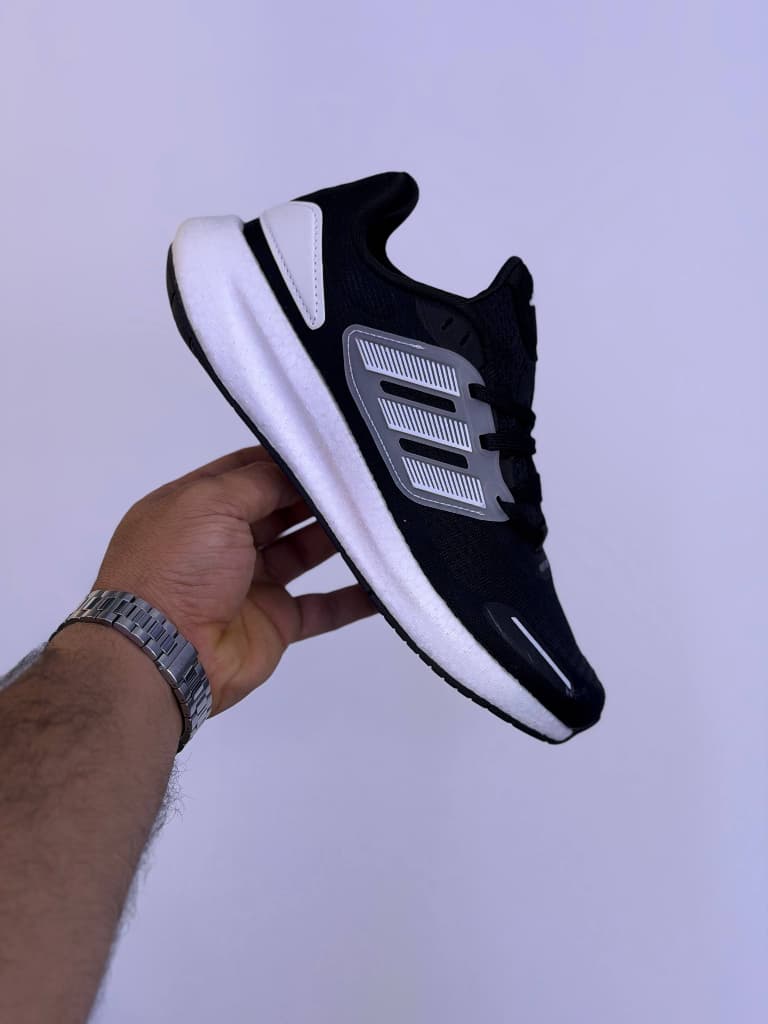 کتونی دخترانه آدیداس اولترا بوست Adidas ultra boost