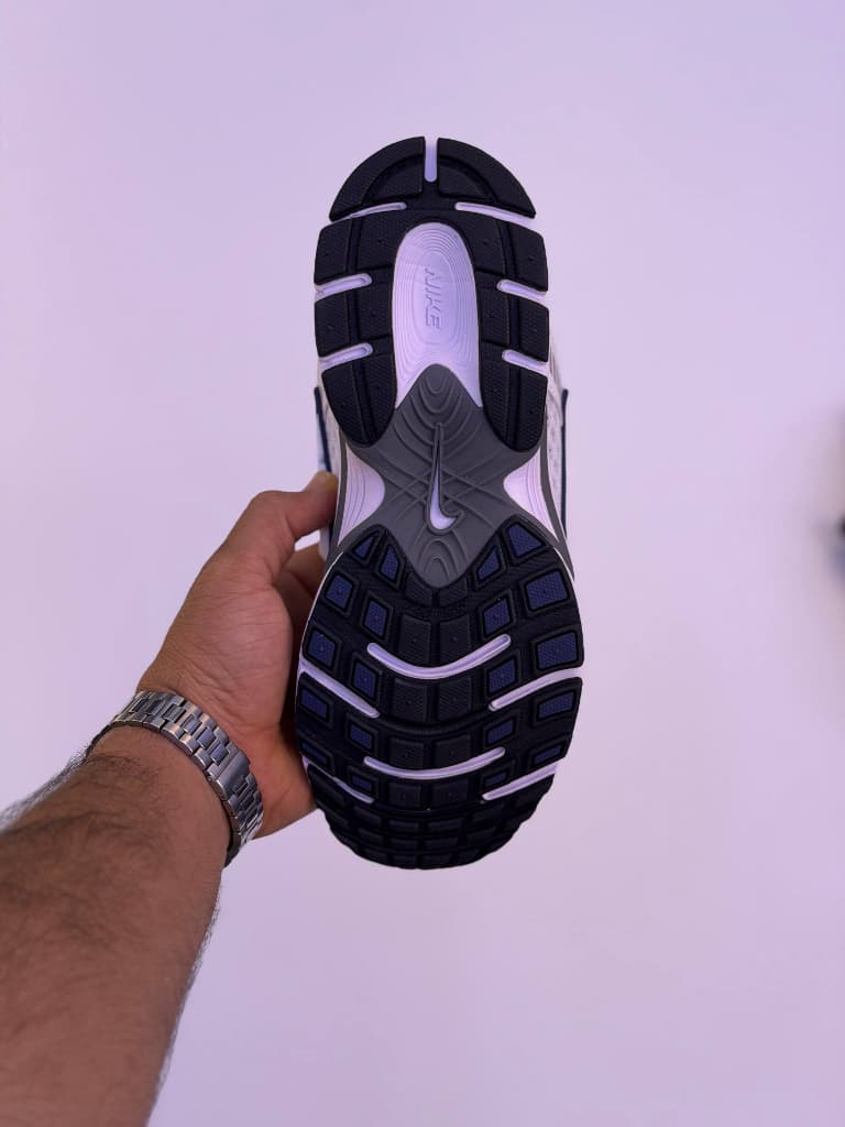 کتونی دخترانه نایکی وی فایو کی nike v5k — تصویر ۴