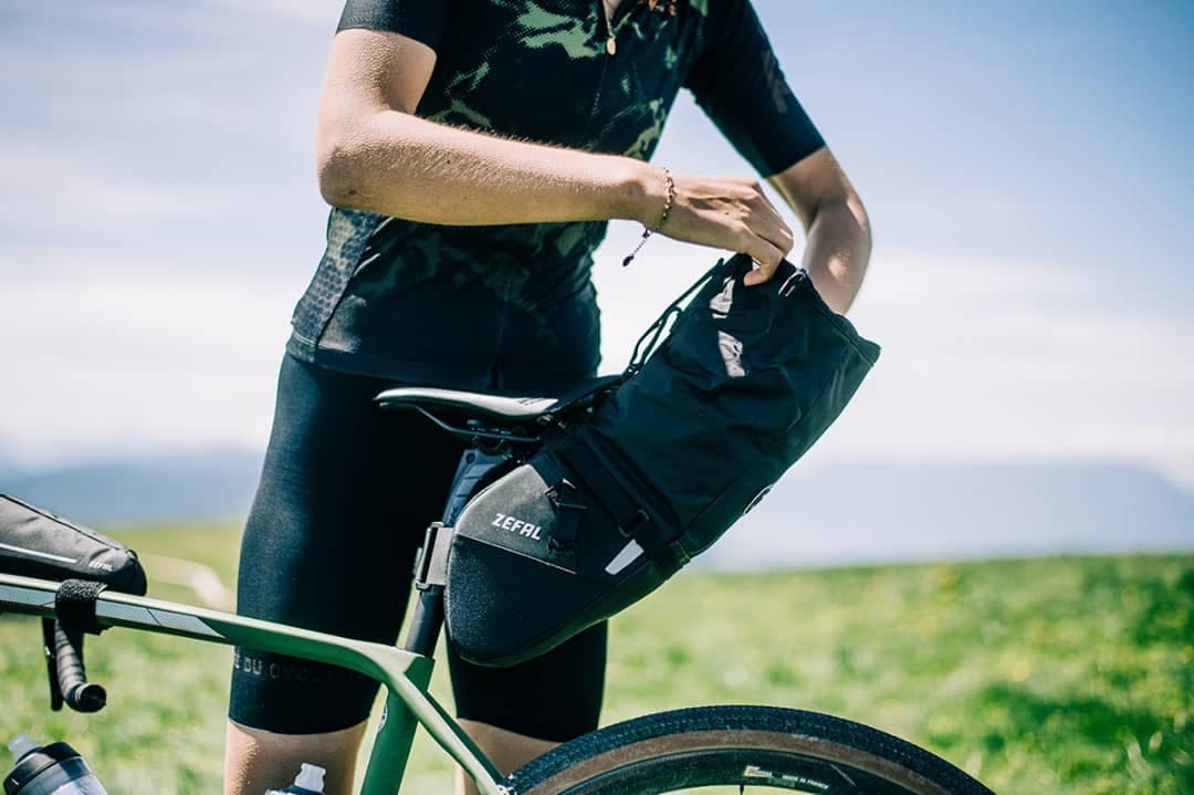 کیف زیر زین دوچرخه زفال مدل Z ADVENTURE R5 مشکی — تصویر ۲
