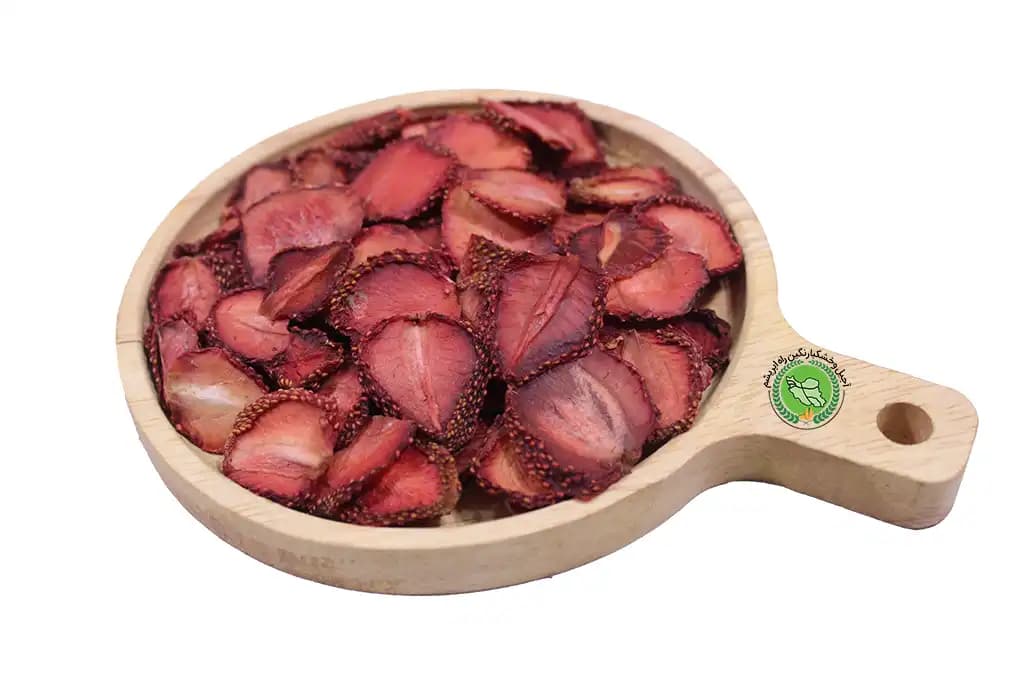 اسلایس توت فرنگی خشک