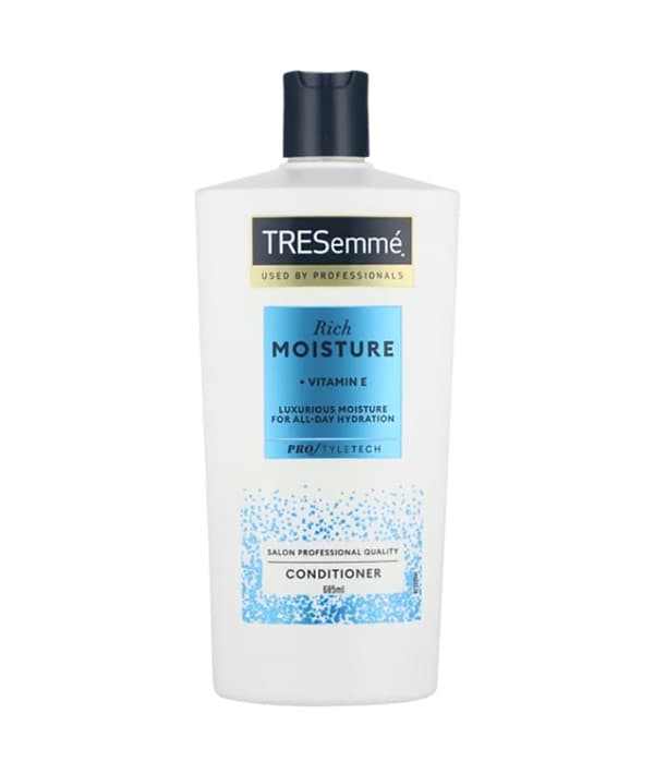 نرم کننده ترزمه مدل Rich moisture با خاصیت آبرسانی قوی برای موی خشک حجم 700 میل