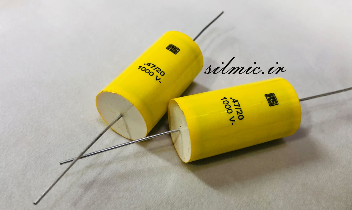 خازن اکسیال 470 نانو فاراد 1000 ولت arcotronics ایتالیا نوع پلی پروپیلن متالیزه kp