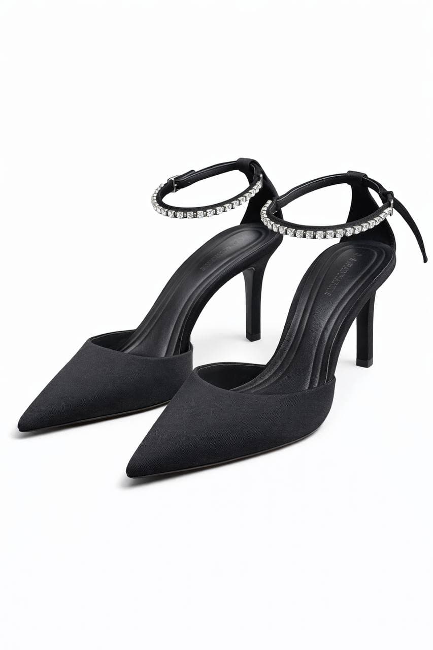 کفش زنانه stradivarius مدل نگین دار