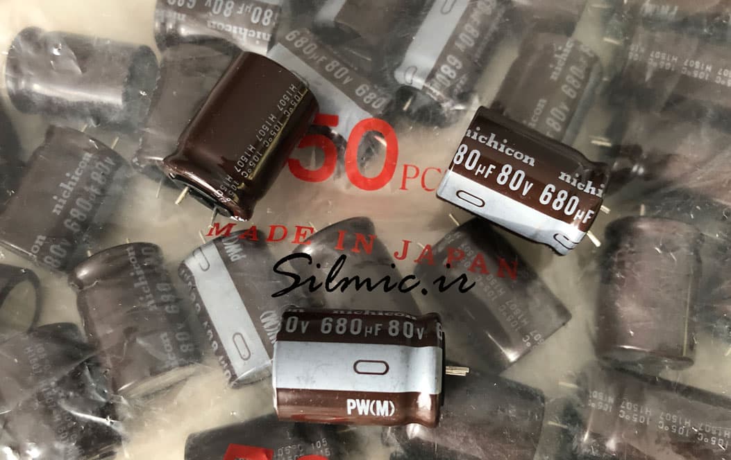 خازن 680 میکرو فاراد 80 ولت نیچیکون ژاپن سری PW استاندارد بالا و لانگ لایف — تصویر ۲