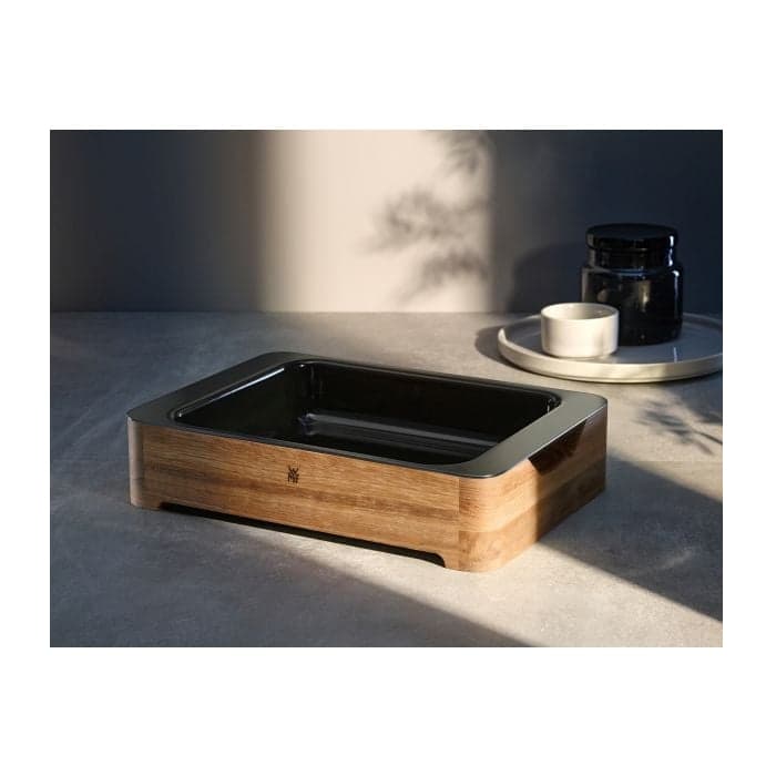 ظرف فر و سرو سایز بزرگ وی ام اف | WMF Fusiontec Casserole with wooden Serving Frame — تصویر ۱۰