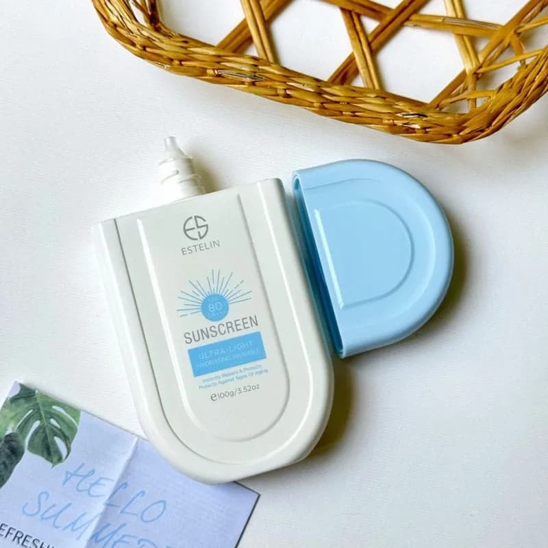کرم ضد آفتاب بی رنگ آبرسان استلین مدل اولترا لایت SPF80 حجم 100 میل — تصویر ۶