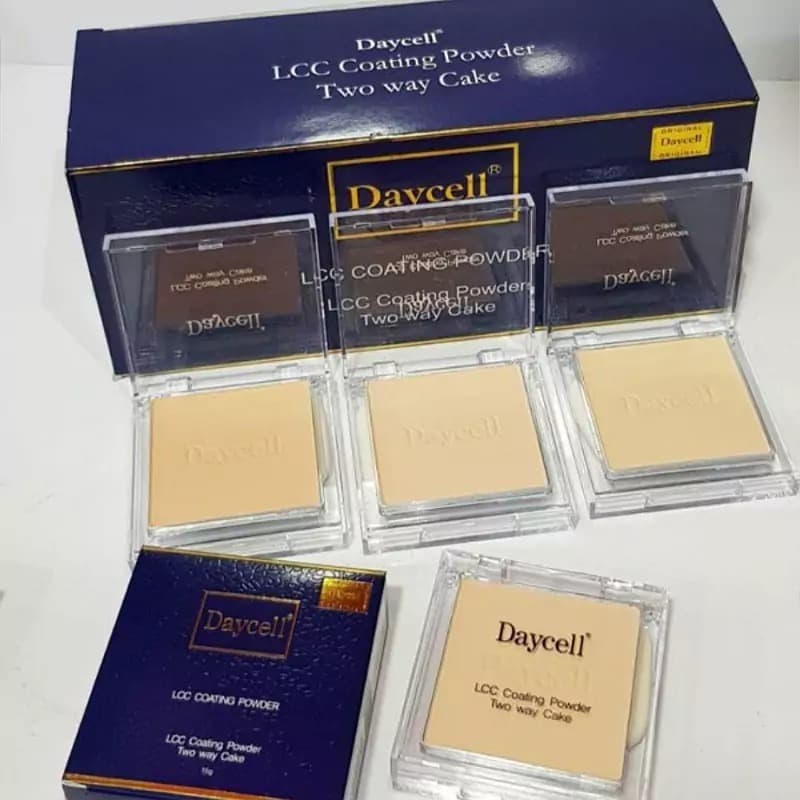 پنکک مربعی دایسل Daycell | ماندگاری بالا، مناسب پوست چرب و خشک – 3 رنگ — تصویر ۳
