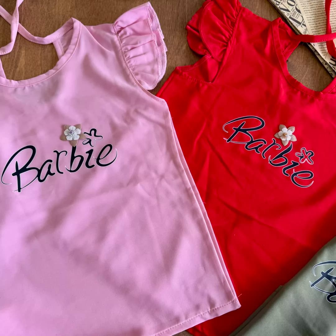 تاپ شلوارک دامنی گل برجسته Barbie سایز 45،50 کد 6283 — تصویر ۵