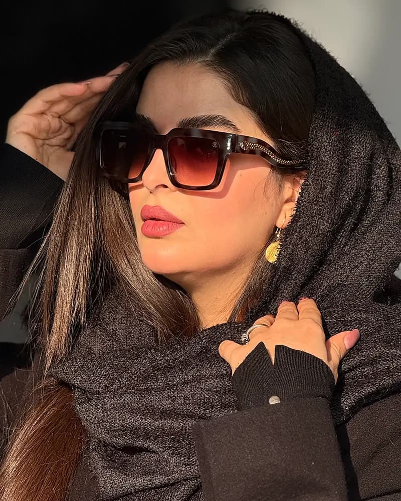 عینک آفتابی زنانه روبرتو کاوالی مدل ROBRTO CAVALLI SRC055 — تصویر ۳