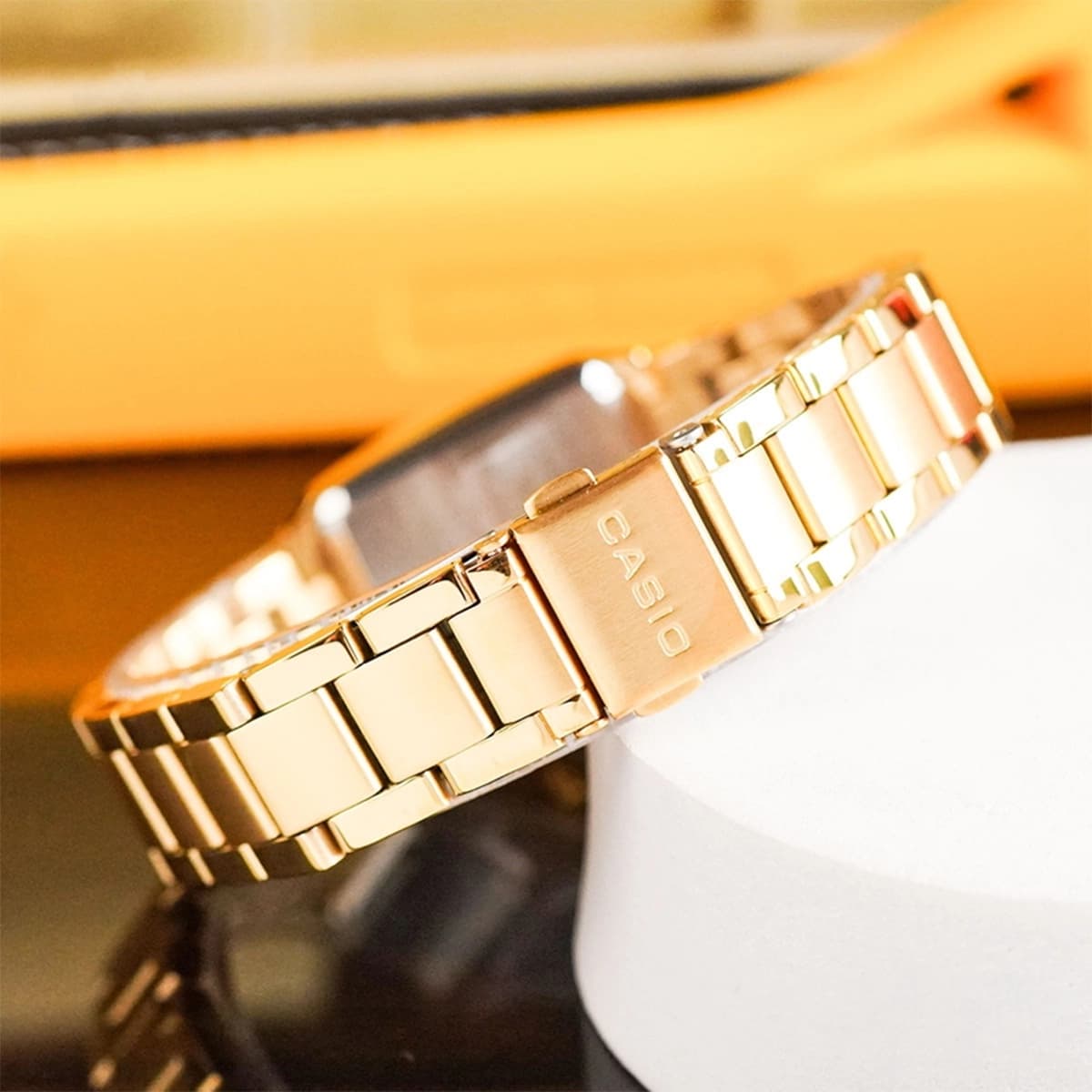 ساعت مچی عقربه‌ای کوارتز زنانه کاسیو مدل CASIO LTP-1165N-1CRDF — تصویر ۱۰