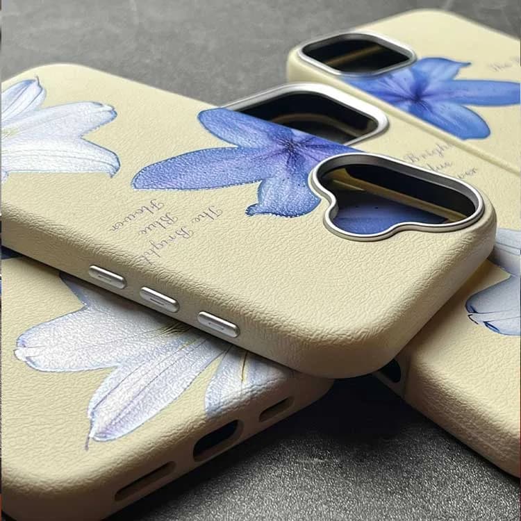 قاب لیلیوم آبی مدل iPhone 13 Pro Max | قاب فانتزی شیک — تصویر ۴